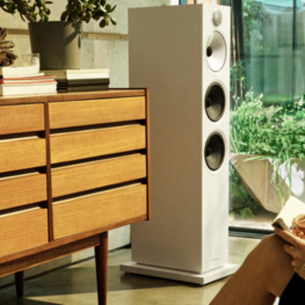 Bowers & Wilkins Arrives at Melbourne Hi Fi